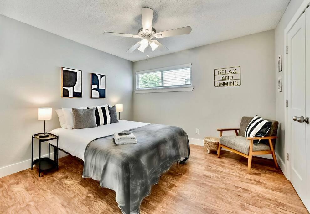 Ferienwohnung Bright And Cheerful Flat, Near Fair Park Dallas Exterior foto